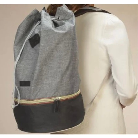 Fitkicks Throwback Backpack Daypack Bag Grey Black Travel Storage Compartment - Picture 12 of 12